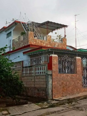 Independent House in Maria Luisa, San Miguel del Padrón, La Habana