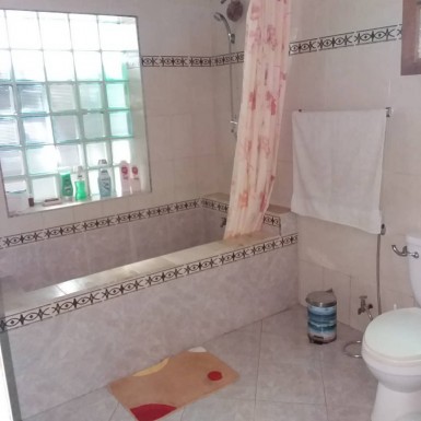 Casa de 4 habitaciones en venta en Nuevo Vedado, Plaza de la Revolución, La Habana