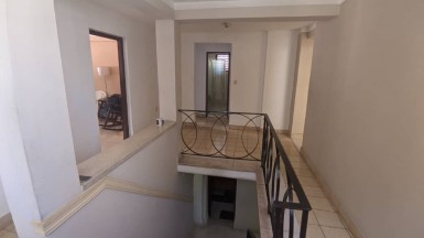 Casa de 4 habitaciones en venta en Nuevo Vedado, Plaza de la Revolución, La Habana