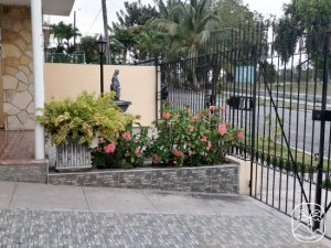 Casa de 5 habitaciones en venta en Víbora Park, Arroyo Naranjo, La Habana - Miniatura 10