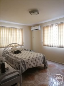 Casa de 5 habitaciones en venta en Víbora Park, Arroyo Naranjo, La Habana - Miniatura 19