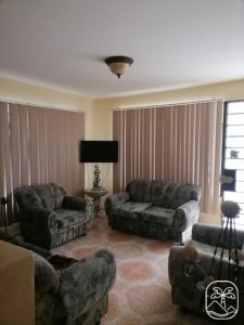 Casa de 5 habitaciones en venta en Víbora Park, Arroyo Naranjo, La Habana - Miniatura 2
