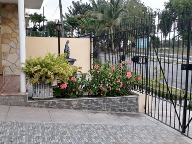 Casa de 5 habitaciones en venta en Víbora Park, Arroyo Naranjo, La Habana