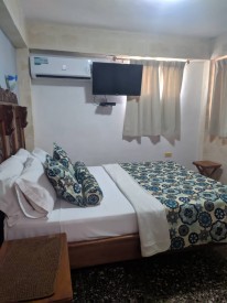 Casa Independiente de 5 habitaciones en venta en Playa, La Habana - Miniatura 32