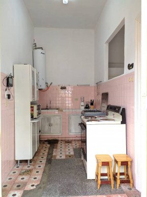 Casa Independiente de 5 habitaciones en venta en Playa, La Habana