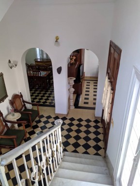 Casa Independiente de 5 habitaciones en venta en Playa, La Habana