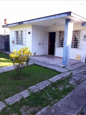 Independent House in Capri, Arroyo Naranjo, La Habana
