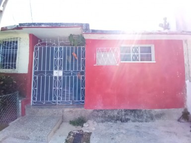 Independent House in Boyeros, La Habana