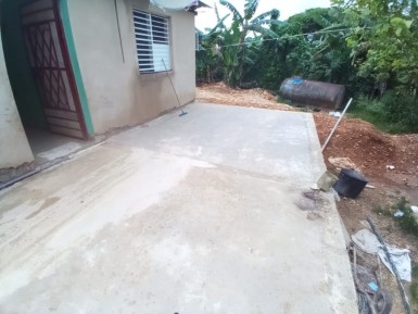Casa Independiente de 2 habitaciones en venta en Las Guásimas, Arroyo Naranjo, La Habana