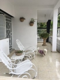 Casa Independiente de 4 habitaciones en venta en California, San Miguel del Padrón, La Habana - Miniatura 5