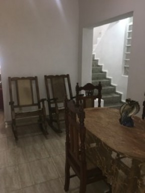 Casa Independiente de 4 habitaciones en venta en California, San Miguel del Padrón, La Habana