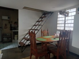 Casa Independiente de 3 habitaciones en venta en Las Cañas, Cerro, La Habana