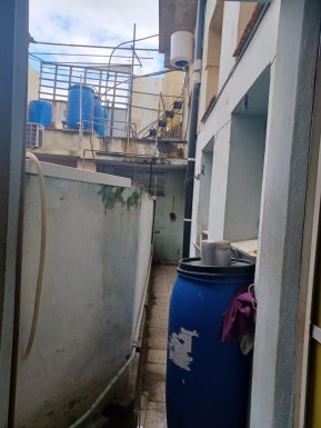 Casa Independiente de 3 habitaciones en venta en Las Cañas, Cerro, La Habana