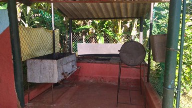 Country House with 4 bedrooms for sale in Santa Amelia, Cotorro, La Habana