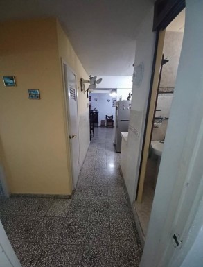 Apartment with 4 bedrooms for sale in Nuevo Vedado, Plaza de la Revolución, La Habana