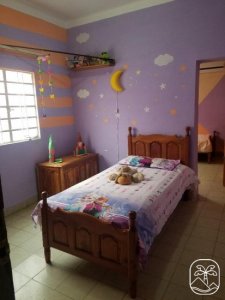 Casa de 4 habitaciones en venta en Ampliación del Sevillano, Arroyo Naranjo, La Habana - Miniatura 4