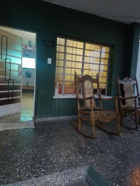 Casa en Ampliación del Sevillano, Arroyo Naranjo, La Habana