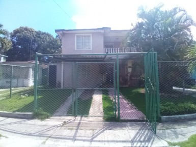Casa Independiente en Antonio Guiteras, Habana del Este, La Habana