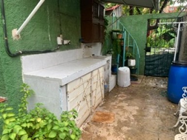 Colonial with 3 bedrooms for sale in Plaza, Plaza de la Revolución, La Habana