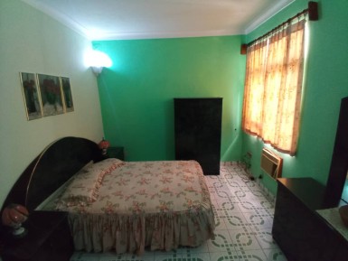 Apartment with 3 bedrooms for sale in Vedado, Plaza de la Revolución, La Habana