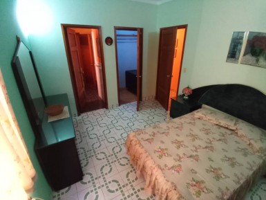 Apartment with 3 bedrooms for sale in Vedado, Plaza de la Revolución, La Habana