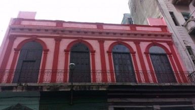 Casa Colonial de 5 habitaciones en venta en Colón, Centro Habana, La Habana