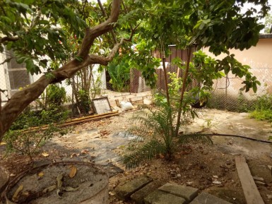 Casa Independiente de 2 habitaciones en venta en Lotería, Cotorro, La Habana