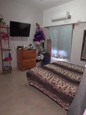 Casa de 4 habitaciones en venta en Las Cañas, Cerro, La Habana