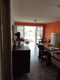 Apartamento de 2 habitaciones en venta en Plaza de la Revolución, La Habana