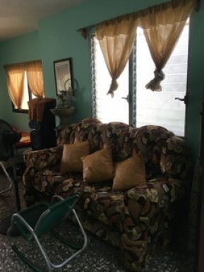 Biplanta de 3 habitaciones en venta en Jaimanitas, Playa, La Habana