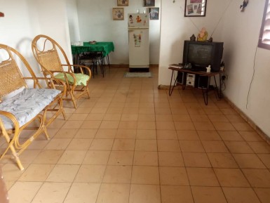 Apartment with 3 bedrooms for sale in Los Quemados, Marianao, La Habana