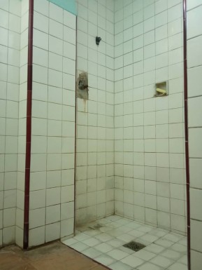 Apartment with 3 bedrooms for sale in Los Quemados, Marianao, La Habana