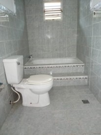 Biplanta de 6 habitaciones en venta en Mazorra, Boyeros, La Habana - Miniatura 16