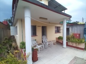 Biplanta de 6 habitaciones en venta en Mazorra, Boyeros, La Habana - Miniatura 4