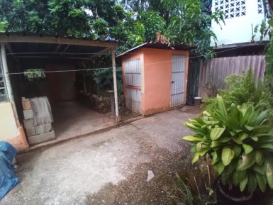 Biplanta de 6 habitaciones en venta en Mazorra, Boyeros, La Habana