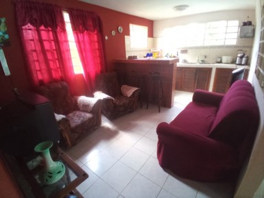 Biplanta de 6 habitaciones en venta en Mazorra, Boyeros, La Habana