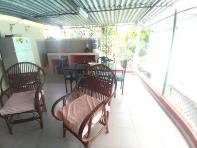 Biplanta de 6 habitaciones en venta en Mazorra, Boyeros, La Habana