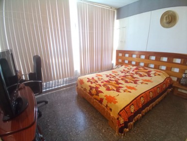 Apartment with 2 bedrooms for sale in Vedado, Plaza de la Revolución, La Habana