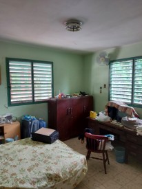 Chalet de 6 habitaciones en venta en El Trigal, Boyeros, La Habana - 4