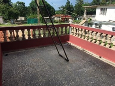 House with 4 bedrooms for sale in El Globo, Boyeros, La Habana