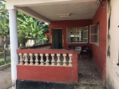House with 4 bedrooms for sale in El Globo, Boyeros, La Habana
