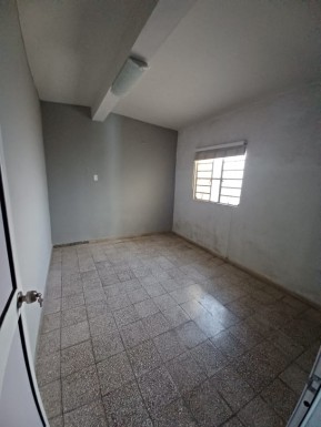 Casa Independiente de 2 habitaciones en venta en Lotería, Cotorro, La Habana