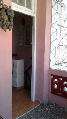 Duplex with 4 bedrooms for sale in Cerro, La Habana