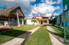 House with 3 bedrooms for sale in Guanabo, Habana del Este, La Habana - Thumbnail 1