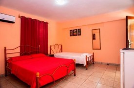 House with 3 bedrooms for sale in Guanabo, Habana del Este, La Habana - Thumbnail 10