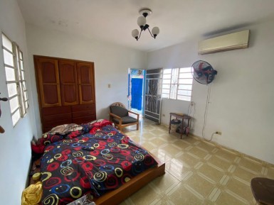 House with 3 bedrooms for sale in Los Quemados, Marianao, La Habana