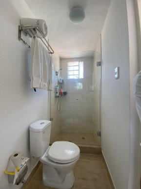 Duplex with 2 bedrooms for sale in Los Quemados, Marianao, La Habana