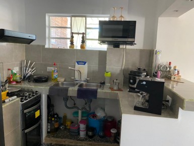 Duplex with 2 bedrooms for sale in Los Quemados, Marianao, La Habana