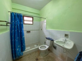 Casa Independiente de 3 habitaciones en permuta en Alamar Este, Habana del Este, La Habana - 20