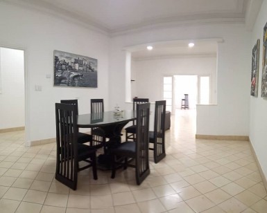 Apartment with 3 bedrooms for sale in Vedado, Plaza de la Revolución, La Habana